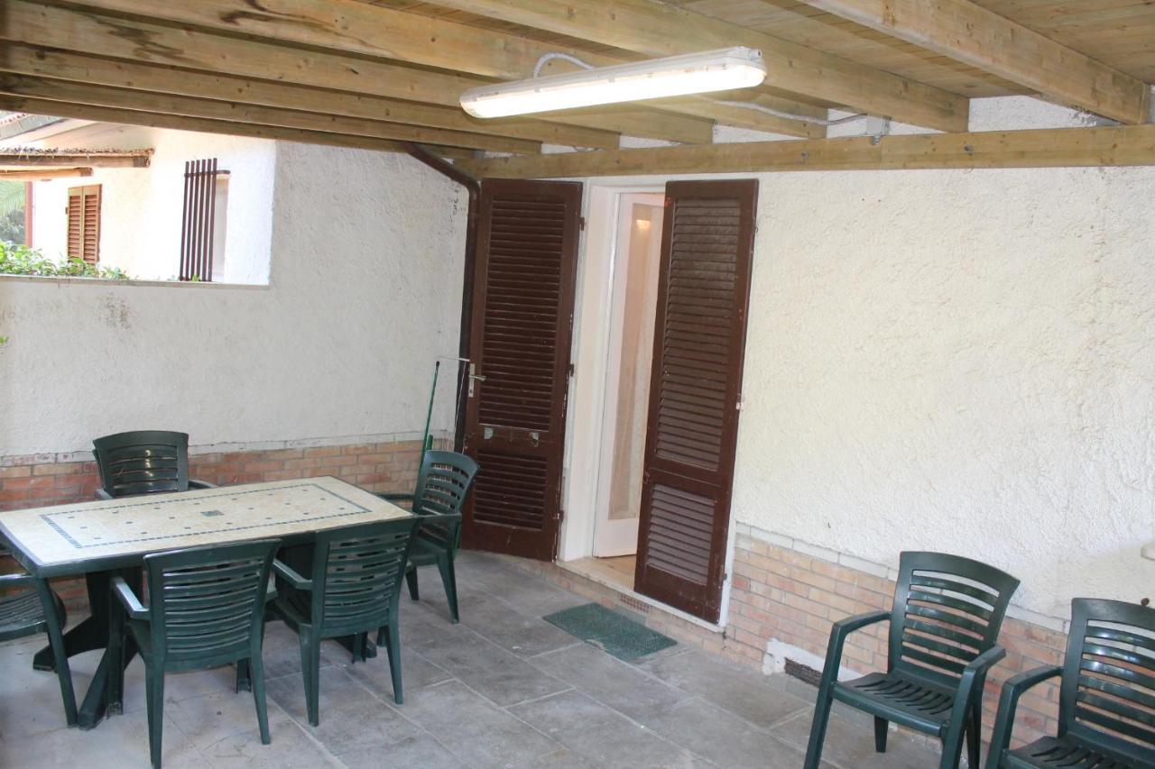 Filippi Pineta- Terra/tetto A 200m. Dal Mare Ferienhaus *